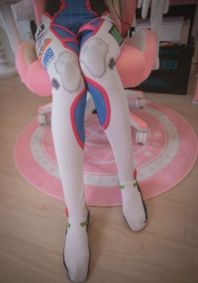 少妇漂亮邻居2