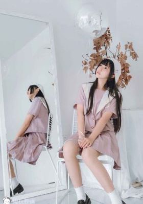 楼上女孩