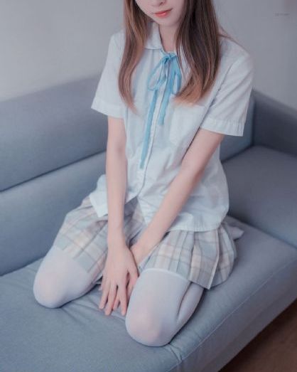 我女朋友的母亲3完整视频带翻译