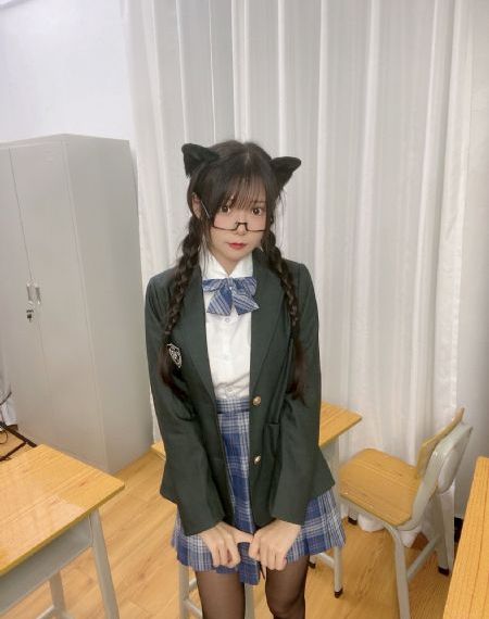 《青春变形记》国语版在线观看