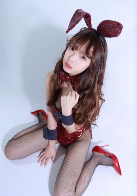 我在你床下