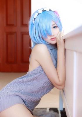 颜之月