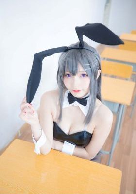 二男一女做爰免费看